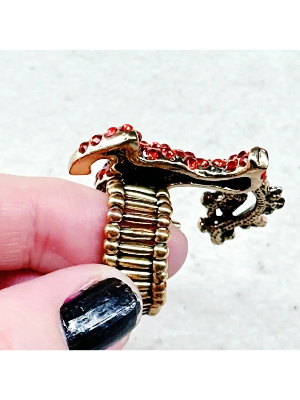 3015u. Reindeer Stretch Ring Glass Christmas
